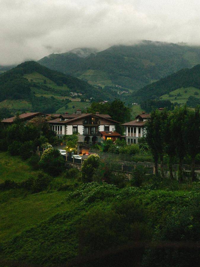 Casa rural para 2 personas, con Terraza y Jacuzzi además de Sauna y Vistas en Reserva de la Biosfera de Urdaibai
