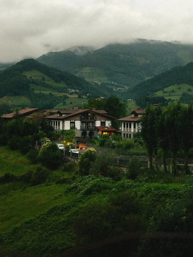 Casa rural para 2 personas, con vistas además de sauna y terraza, Se admiten mascotas - 1