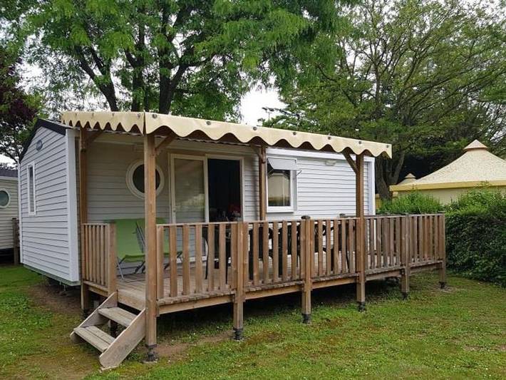 Camping pour 4 personnes, avec bassin pour enfant en Rhône-Alpes - 2