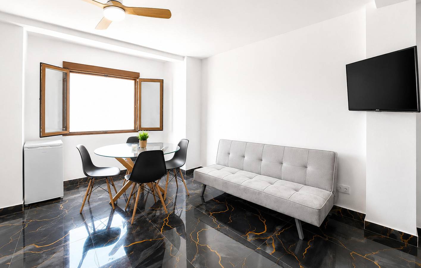 Apartamento vacacional entero, Acogedor apartamento con wifi y aparcamiento cerca del centro de Villar del Arzobispo in Villar del Arzobispo, Provincia de Valencia