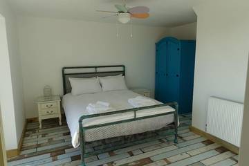 Beach House for 4 People in Selsey, West Sussex, Photo 2