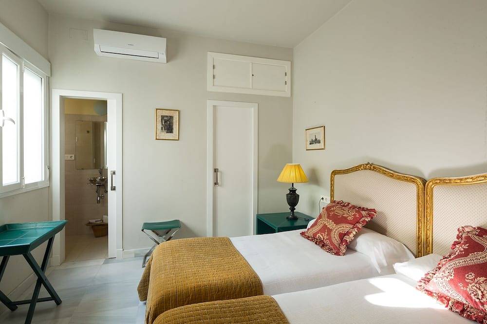 Ganze Wohnung, Mateos Gago 3D. 3 Schlafzimmer, 3 Bäder, Dombereich in Casco Antiguo, Sevilla