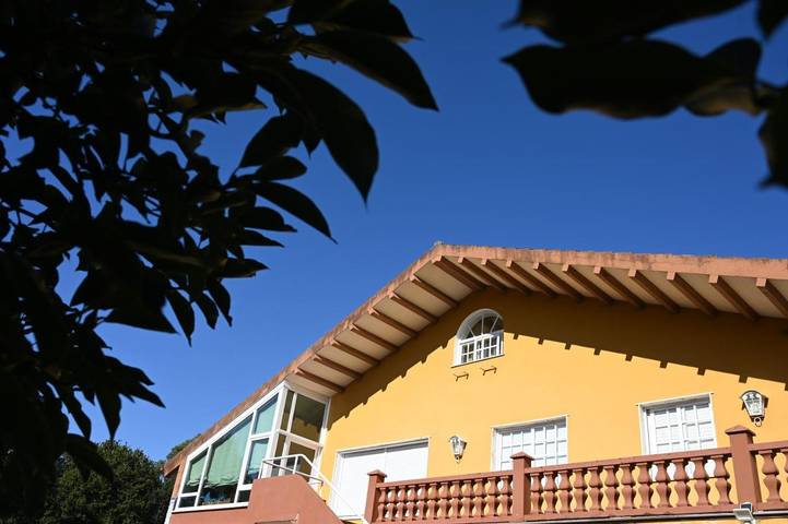 Casa de vacaciones para 6 personas, con vistas además de piscina y jardín, Se admiten mascotas - 1