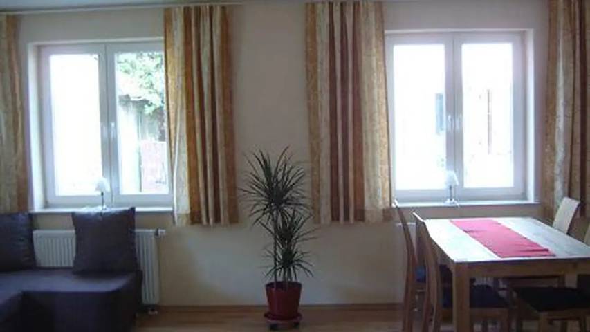 Ferienwohnung für 4 Personen, mit Terrasse und Garten in Bad Dürkheim - 3
