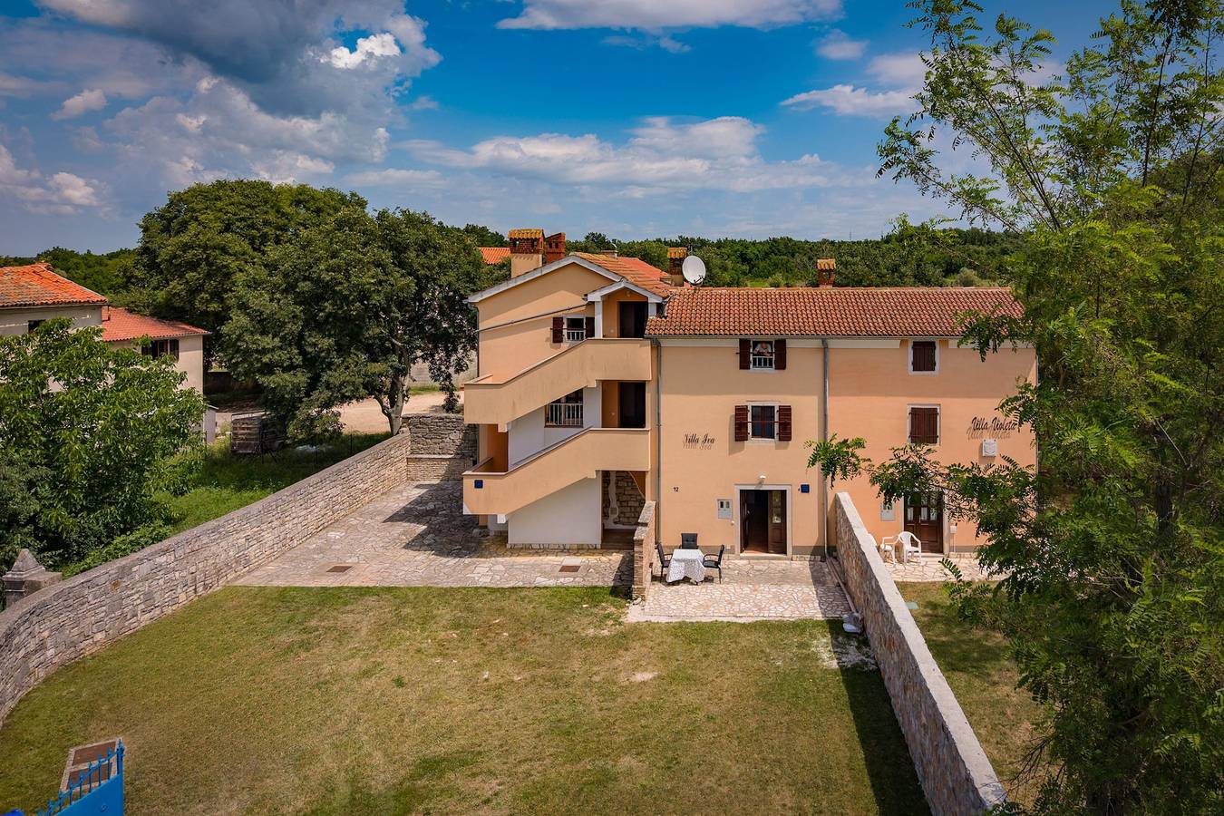 Appartement entier, Studio Iva 2 With Terrace in Bale (Croatie), Région de Rovinj