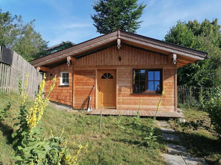 Ferienwohnung für 2 Personen, mit Terrasse und Garten sowie Ausblick in Tiefgraben