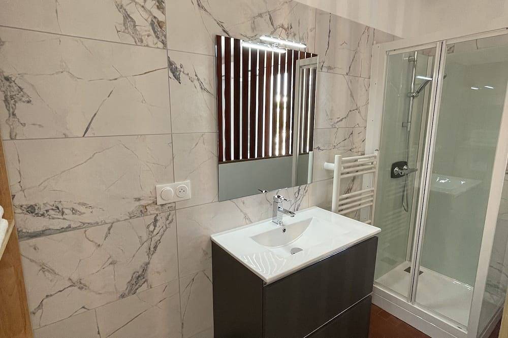 Villa 3 chambres en centre ville 600m plage avec jacuzzi privatif (janvier 2024) in Saint-Palais-sur-Mer, Côte de Beauté