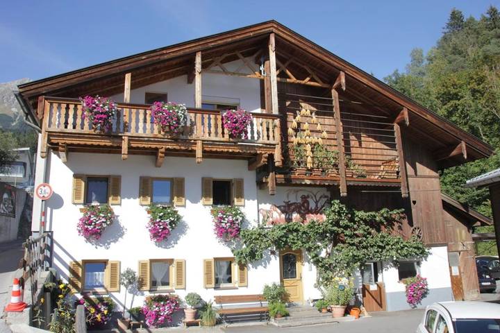 Ferienwohnung für 4 Personen, mit Terrasse in Innsbruck