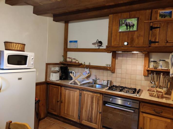 Gîte pour 2 personnes, avec jardin à Bonac-Irazein - 2