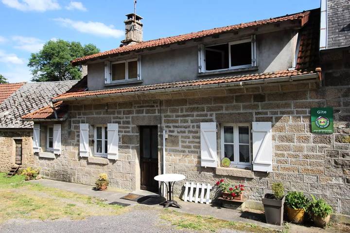 Gîte pour 5 personnes, avec Jardin