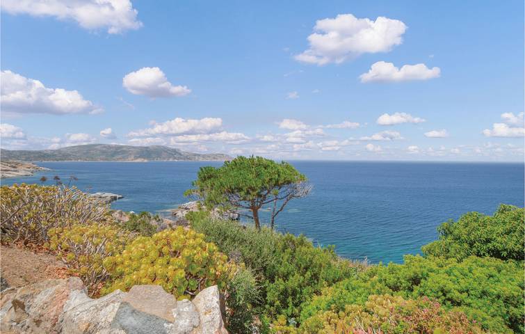 Appartement de luxe au bord de la mer avec terrasse et parking in Calvi, Région de Calvi