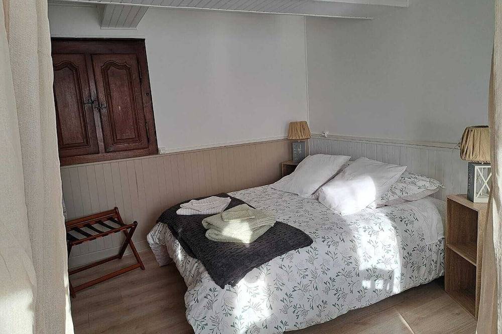 Entire apartment, Studio Rdc La Tanière de Bains in La Vôge-les-Bains, Épinal region