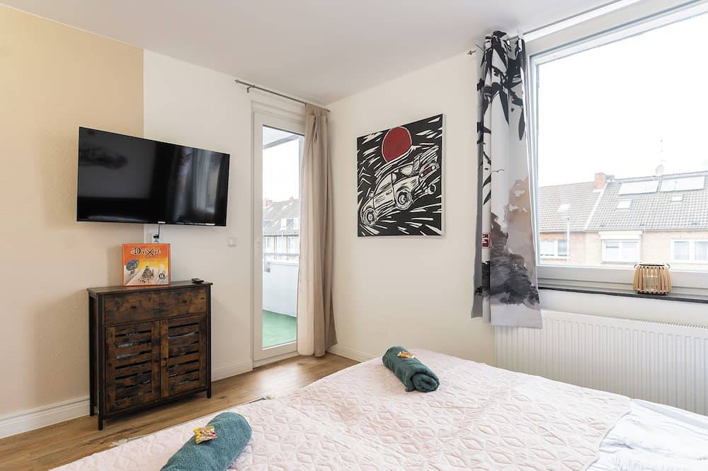 Entire apartment, - Zen Haven Luxurious 3-Room Japanese-Themed Apartment with Balcony - in Duisburg, Ruhr district