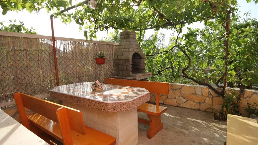 Ferieleilighet for 6 personer, med terrasse i Kali