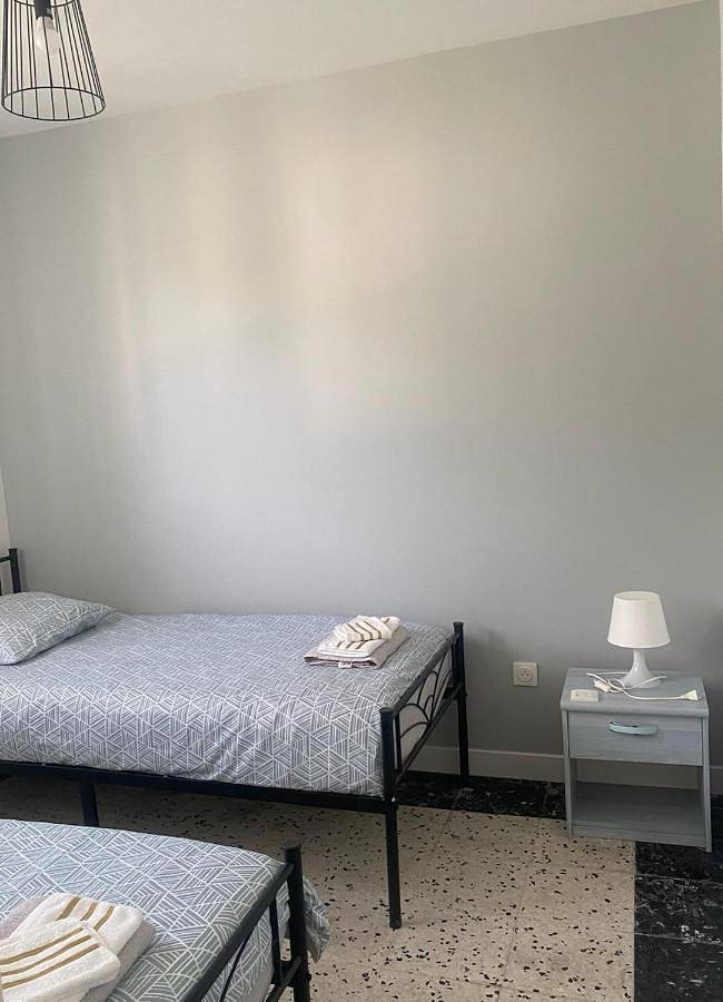Gîte pour 4 personnes, avec vue ainsi que terrasse et jardin à Chancelade - 4