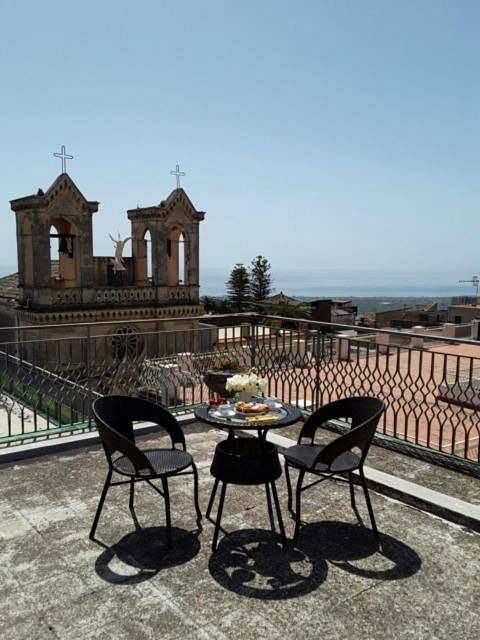 Bed and breakfast per 3 persone, con balcone e panorama - 1