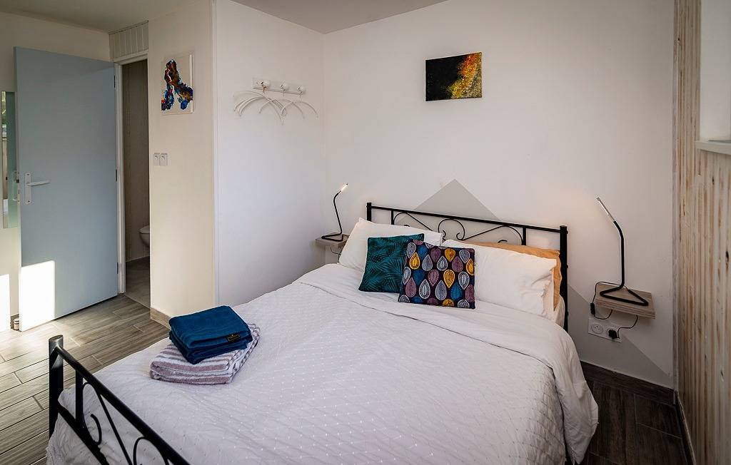 Ganze Ferienwohnung, Ferienwohnung für 6 Personen mit Pool in Laroque-des-Albères, Mittelmeerküste (Frankreich)