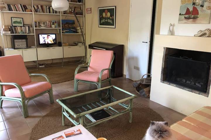 Location de vacances pour 6 personnes, avec terrasse et jardin à Piégon - 2