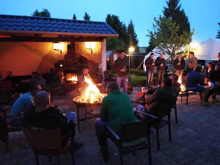 Location de vacances pour 40 personnes, avec sauna ainsi que jardin et vue, animaux acceptés à Amblève - 2