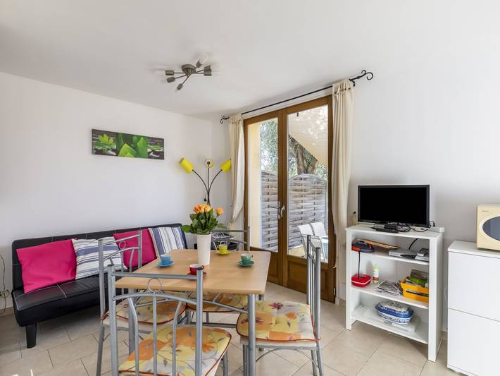 Gîte pour 5 personnes, avec jardin et terrasse dans Parc naturel régional des Préalpes d'Azur - 3