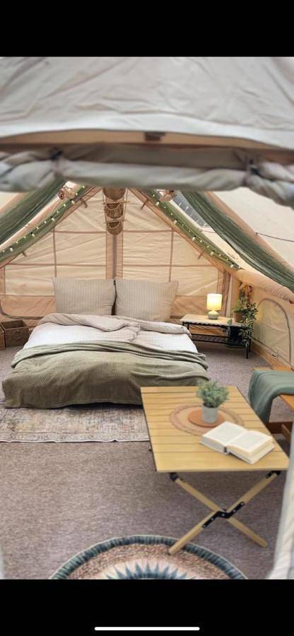 Camping für 4 Personen, mit Terrasse und Garten sowie Sauna in Dranske