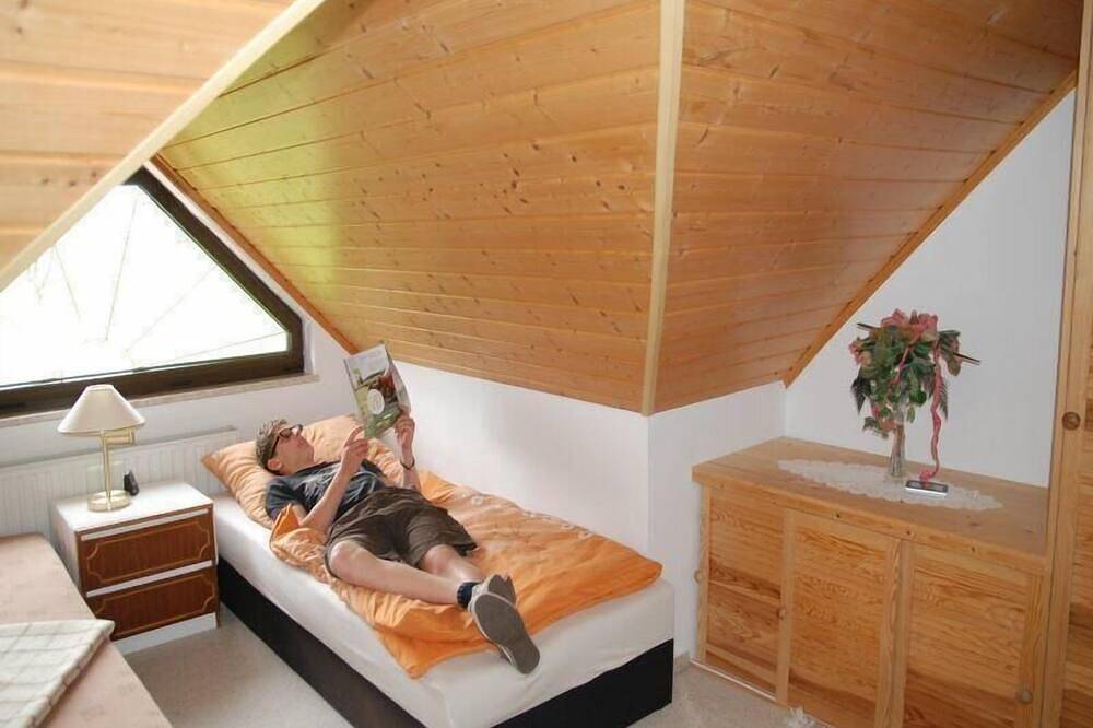 Ganze Wohnung, Ferienwohnung \"Panorama\" in Frankenblick, Thüringer Wald