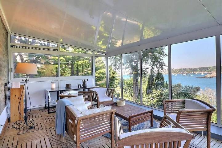 Gîte pour 3 personnes, avec balcon à Dinard