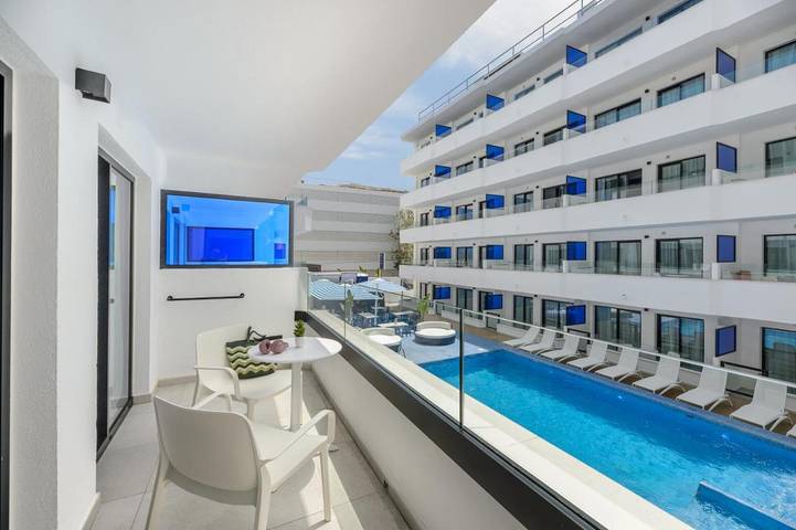 Apartamento para 3 personas, con piscina y balcón en Ibiza Ciudad