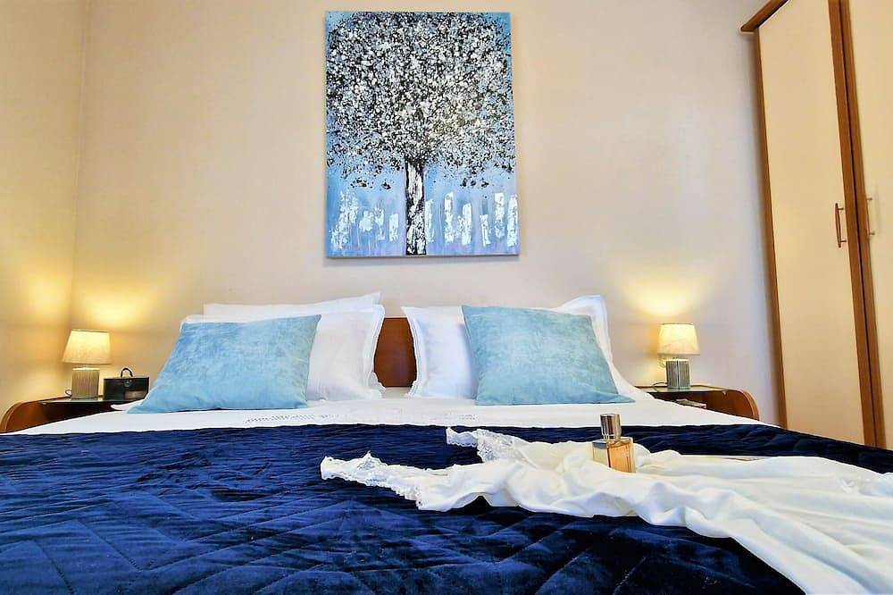 Throne Villa Kambia with heated pool in Klis, Split-Dalmatien