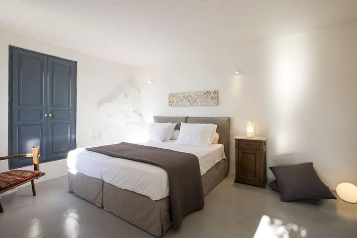 Location de vacances pour 10 personnes, avec jardin et balcon, animaux acceptés à Hydra - 2