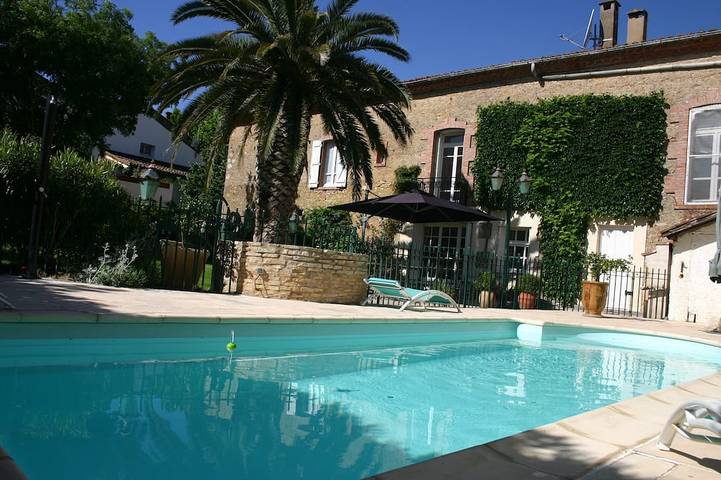 Location de vacances pour 12 personnes, avec Balcon et Jardin à Magalas