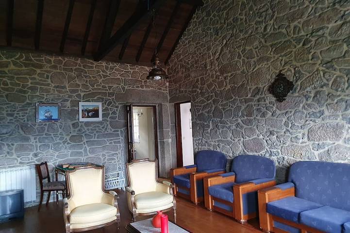 Gîte pour 20 personnes, avec balcon et jardin, animaux acceptés à Oliveira de Frades - 3
