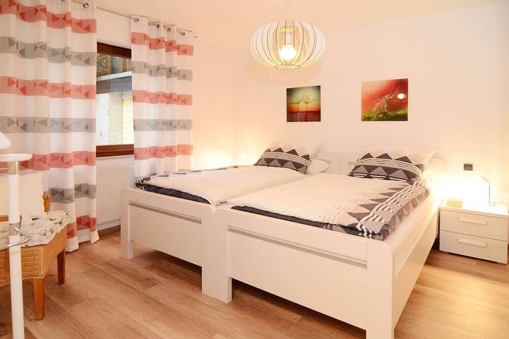 Ferienwohnung für 3 Personen, mit Garten in Ennepetal - 2