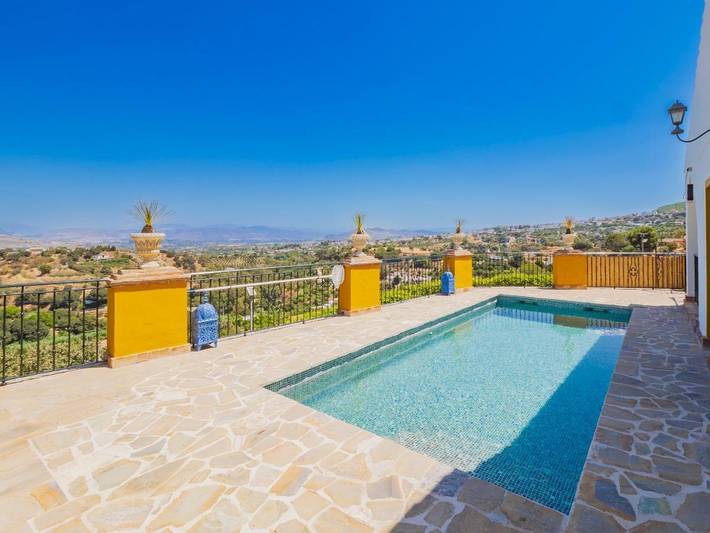 Casa de vacaciones para 4 personas, con jardín además de vistas y piscina en Provincia de Málaga - 4