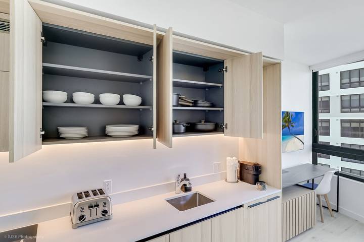 Ganze Wohnung, Ferienwohnung für 4 Personen mit Pool in Miami, Florida
