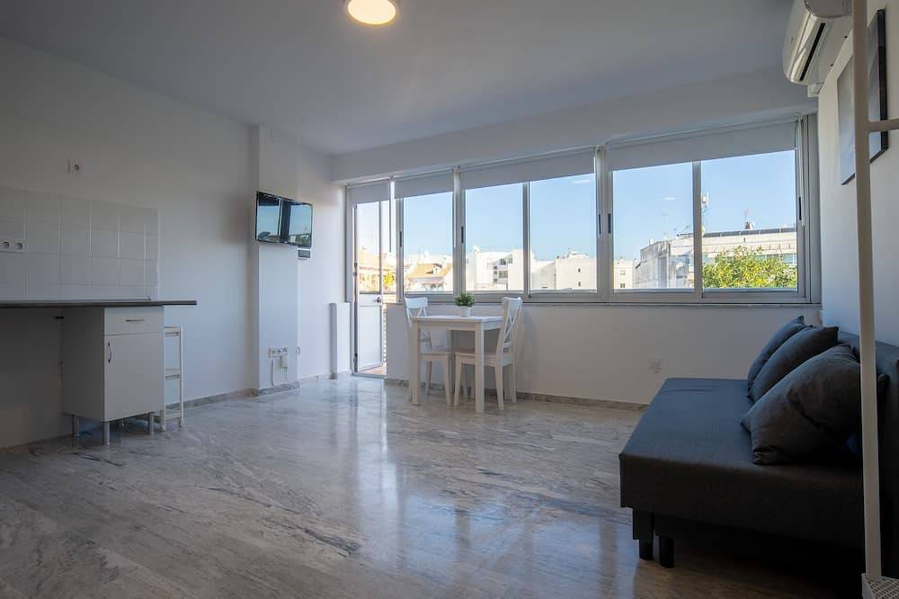Hostal Palacio Hotel París in Huelva, Costa de la Luz