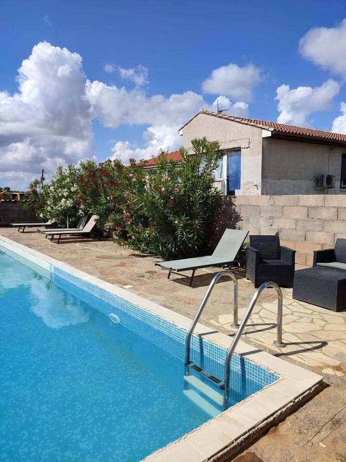 Double Room in Magalas, Côte méditerranéenne (France)