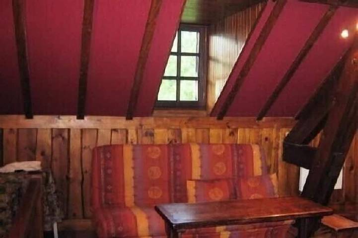 3étoiles beautiful cottage in mountain character in small Pyrenean village in Pailhac, French Pyrenees