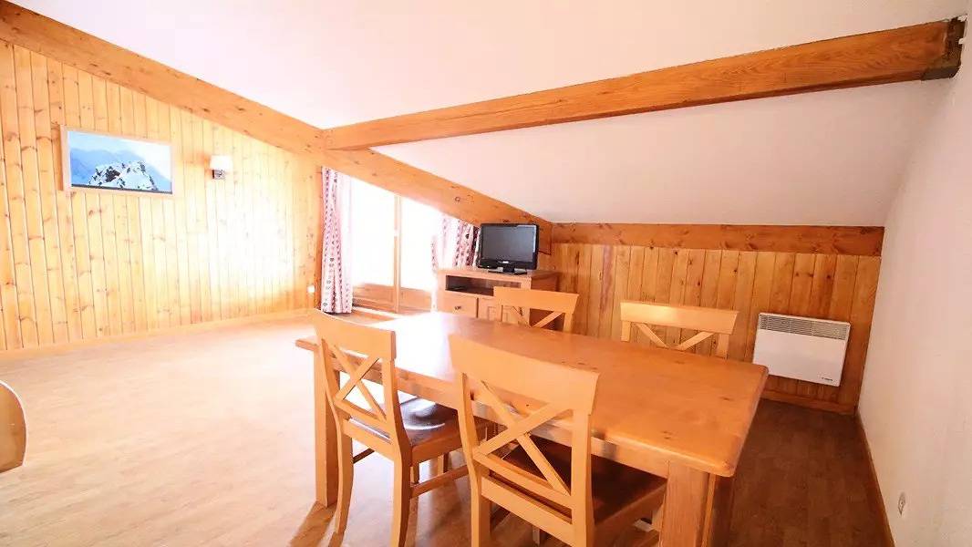 Appartement entier, B202Pae - Appartement 1 Chambre, Balcon in Puy-Saint-Vincent, Parc national des Écrins