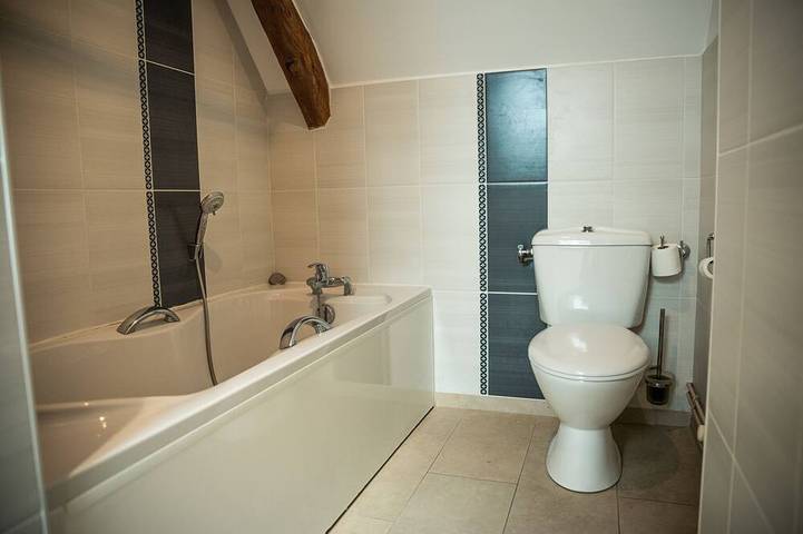 Gîte pour 3 personnes, avec jardin et terrasse à Meuvaines - 4