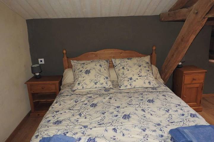 Location de vacances pour 6 personnes, avec Terrasse et Jardin à Nueil-les-Aubiers - 4