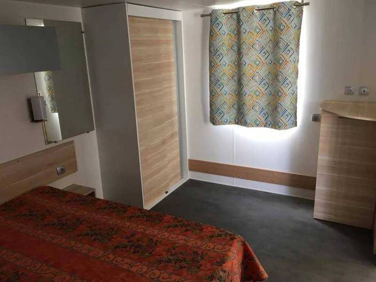 Camping - ccaiife in Lattes, Côte d'Améthyste