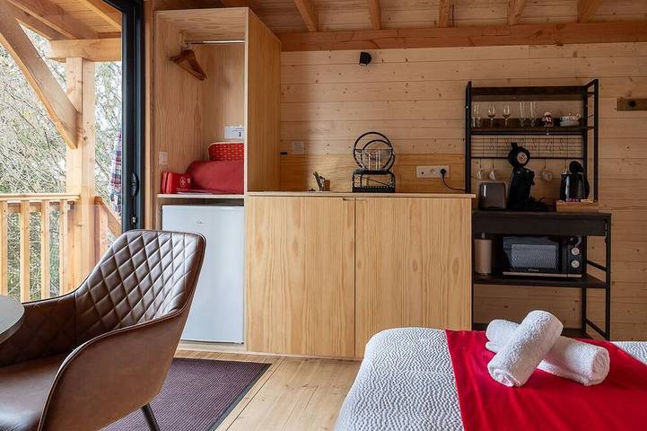 Gîte pour 2 personnes, avec terrasse et jardin à Vic-le-Comte - 3