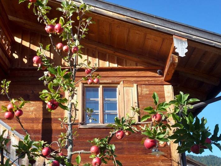 Reizende Ferienwohnung mit einem Schlafzimmer und Balkon in der Nähe des Ammers und der Skigebiete in Unterammergau, Bayerische Alpen