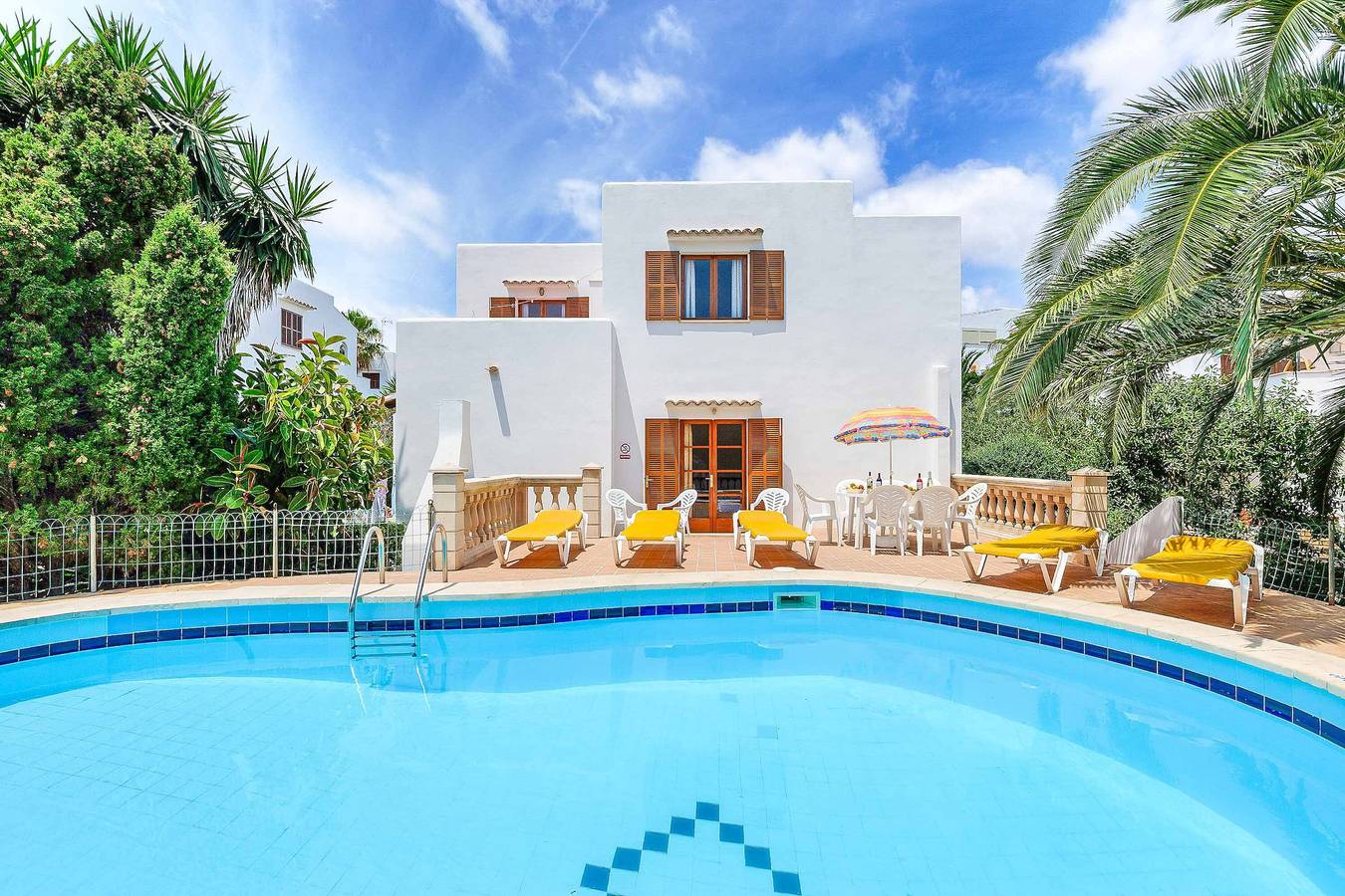 Chalet para 12 personas con terraza in Cala Egos, Santanyí