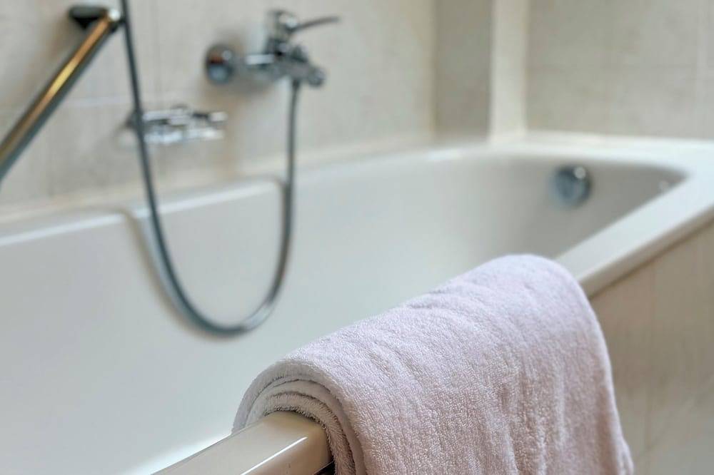 Ganze Wohnung, Hübsche, komfortable Ferienwohnung in Meißendorf in Winsen (Aller), Aller-Leine-Tal