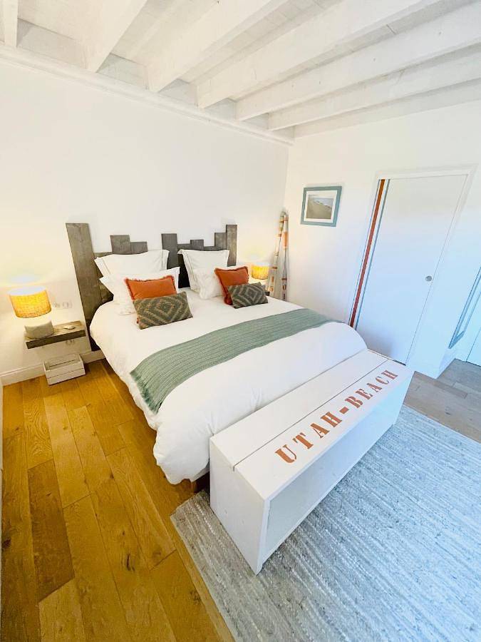 Location de vacances pour 2 personnes, avec Terrasse et Jardin à Brucheville