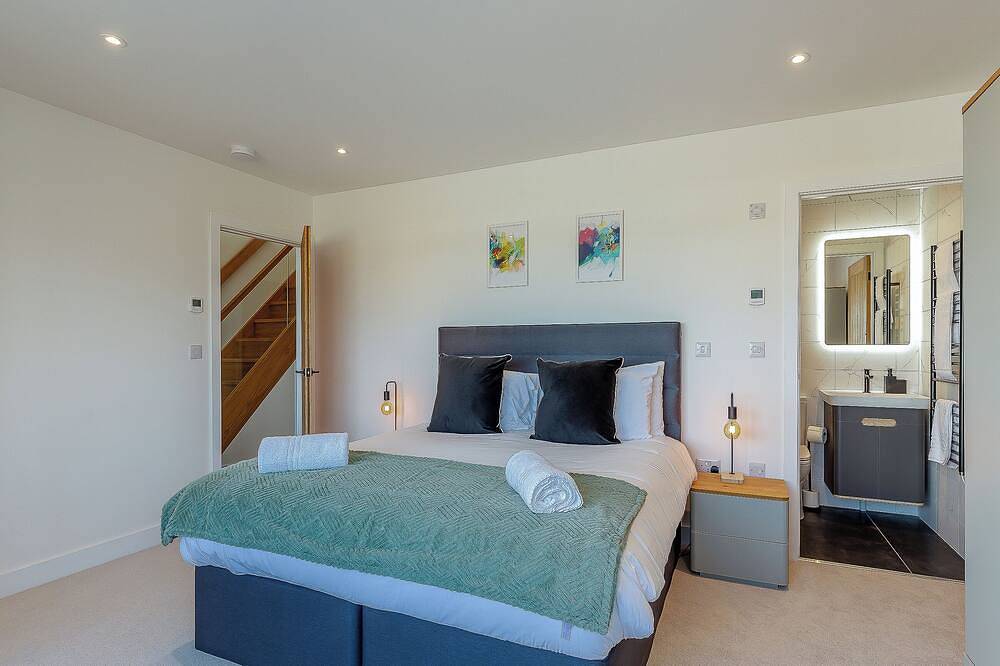 3 bedroom accommodation in Helston in Kynance Cove, Cornwall