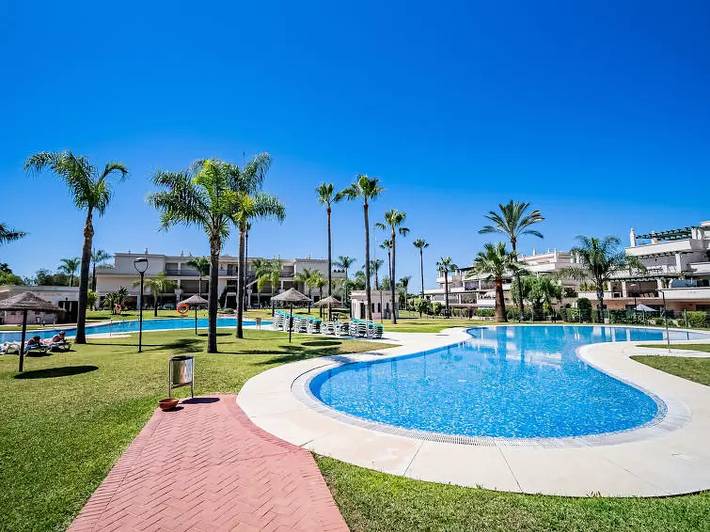 Holiday rental for 4 people, with Terrace and Garden as well as Pool in Puerto Banús