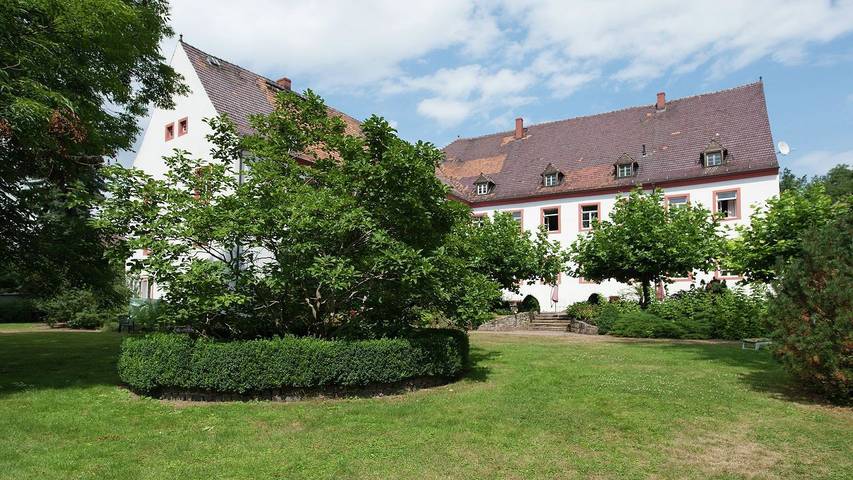 Schloss für 2 Personen, mit Garten, mit Haustier in Arzberg